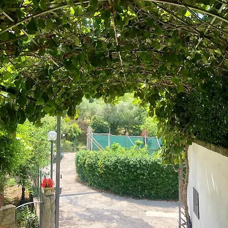 Donna Cateri Villa Termini Exterior photo